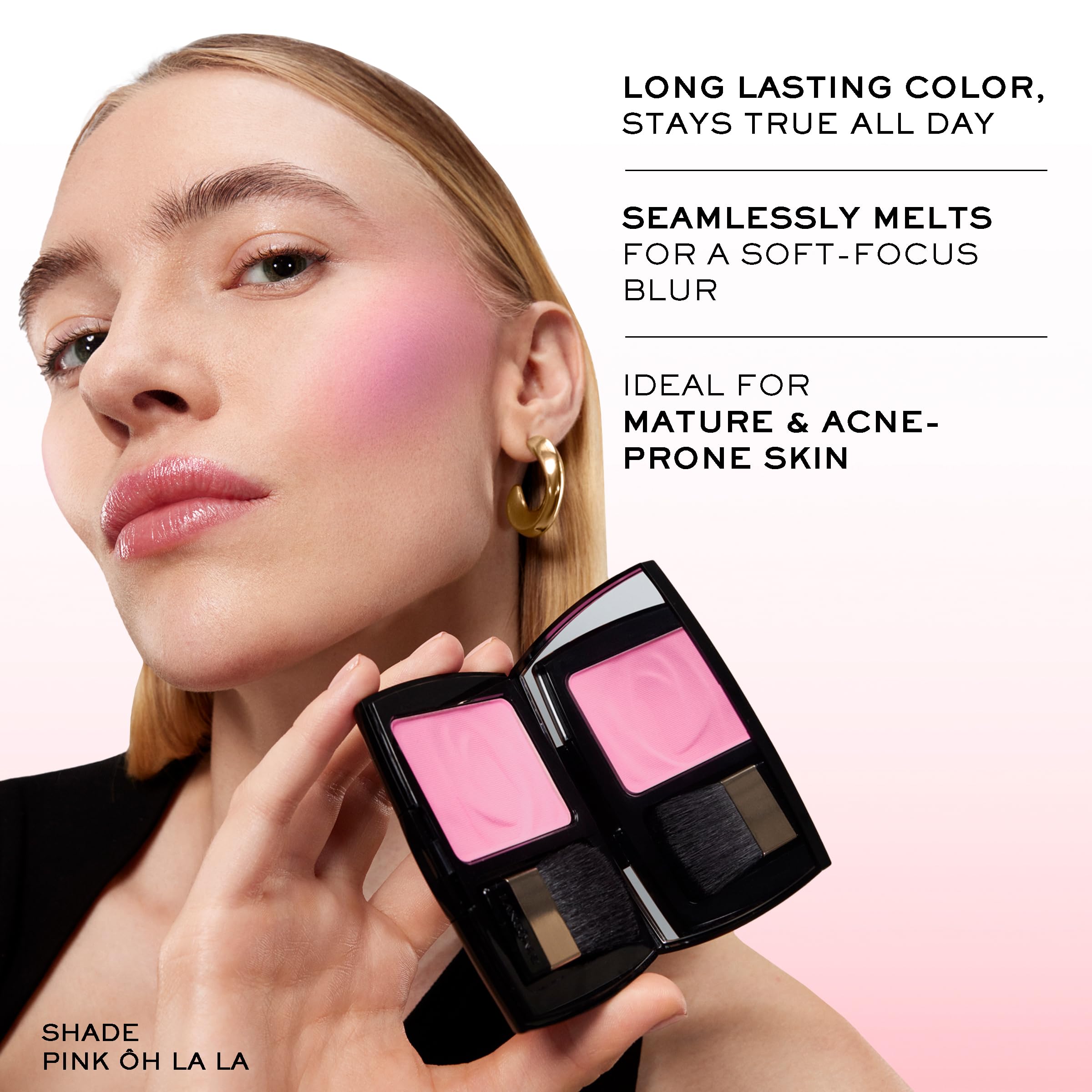 Texture ultra-fine de Lancôme Blush Subtil offrant un fini naturel.