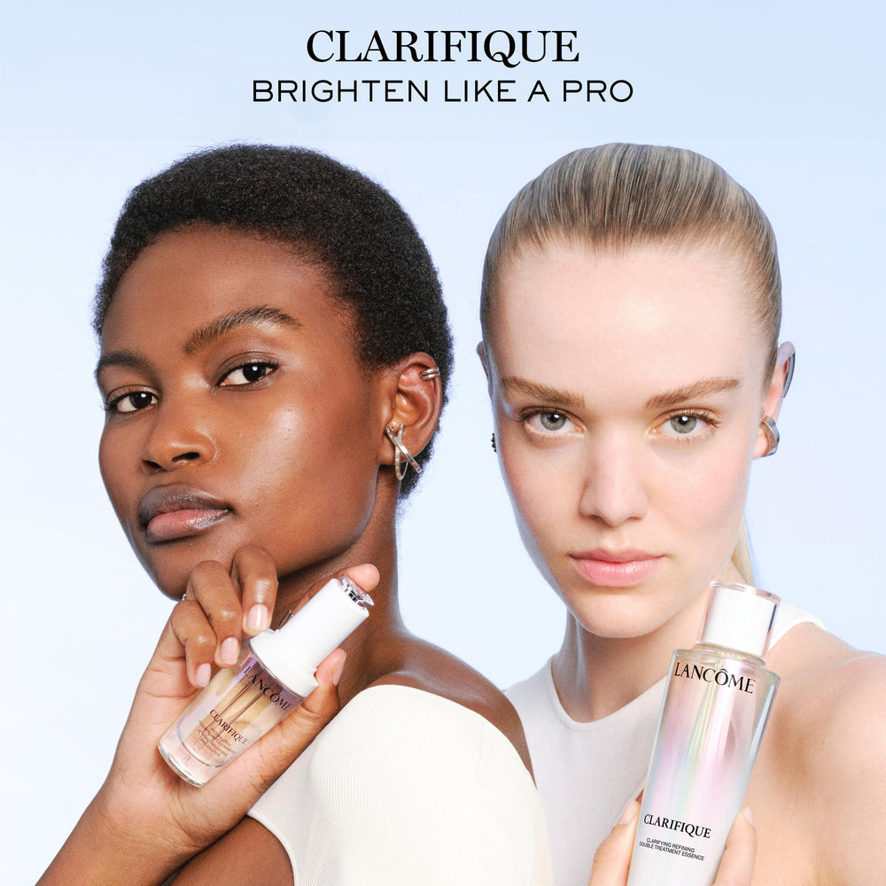Lancôme Clarifique, application quotidienne préparant la peau avant les sérums.