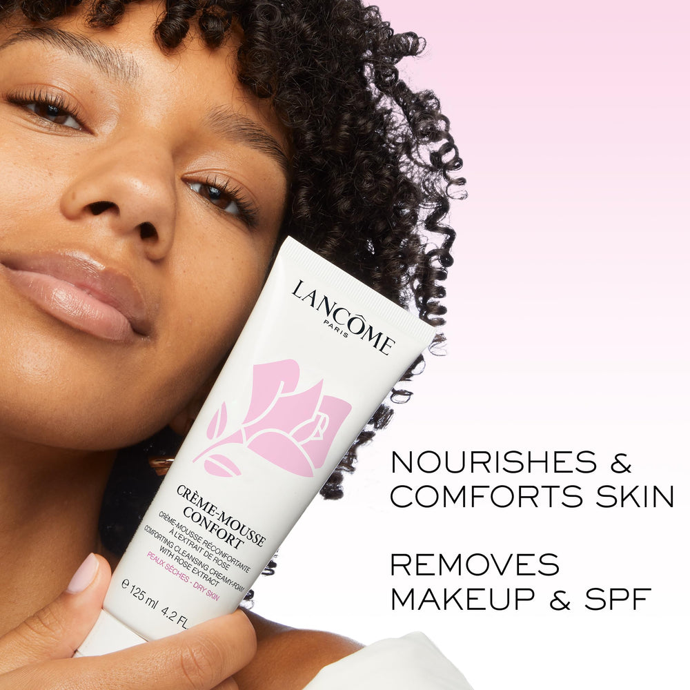 Lancôme Crème Mousse Confort: huile de rose musquée pour nourrir la peau.