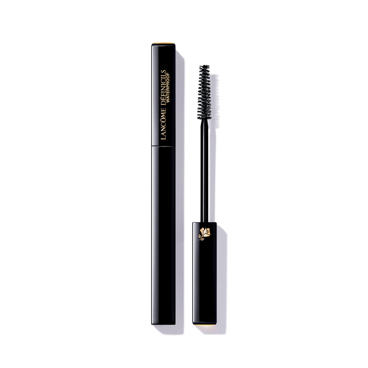 Lancôme Définicils Waterproof – cils longs et définis sans bavures.
