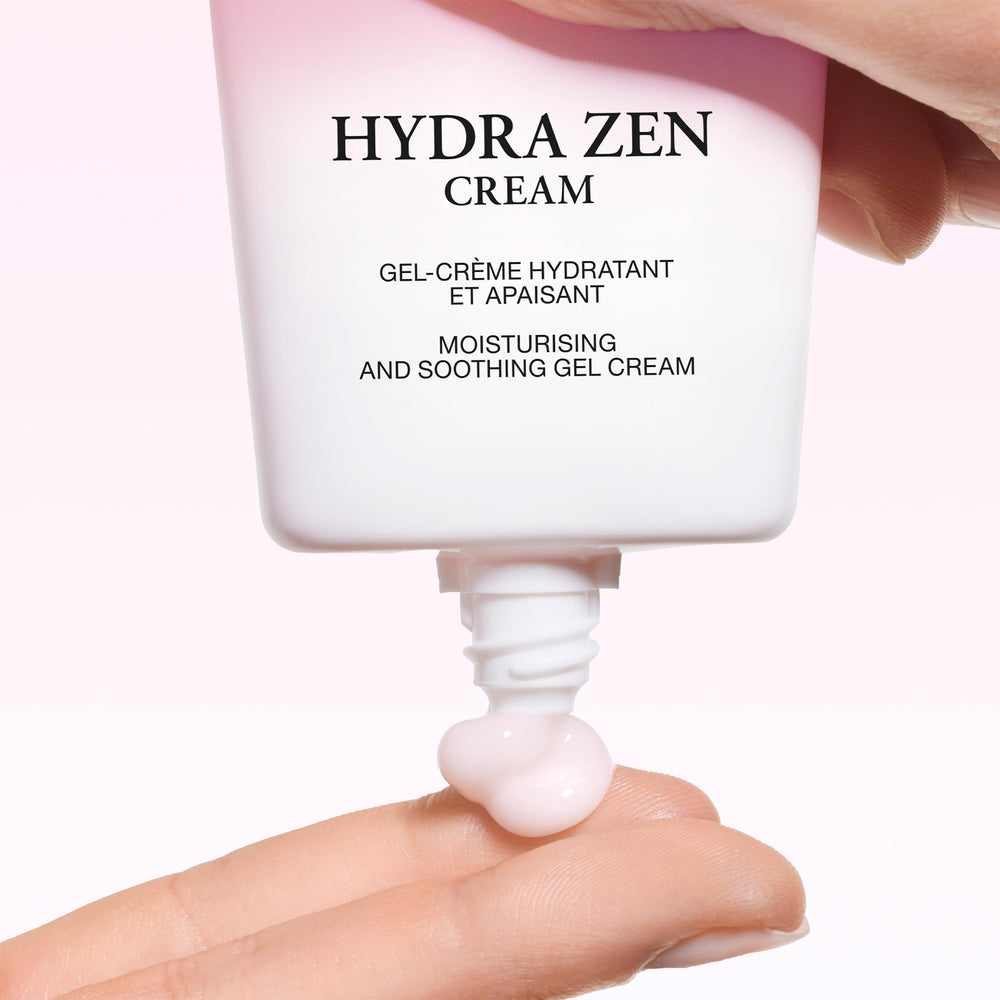 Lancôme Hydra Zen, peau-lumineuse, révèle un teint plus lumineux.