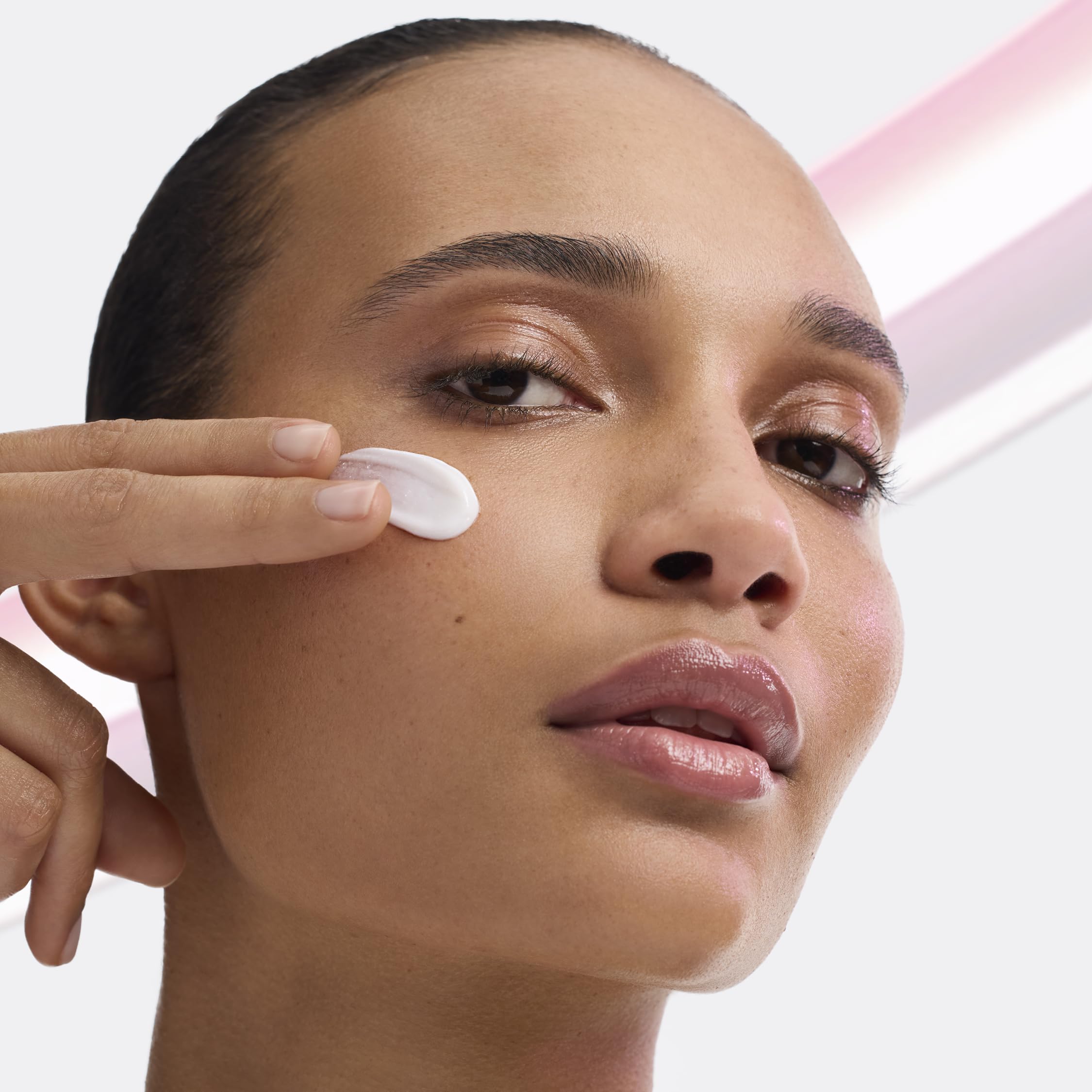 Rituel quotidien matin et soir avec Hydra Zen Gel Crème.