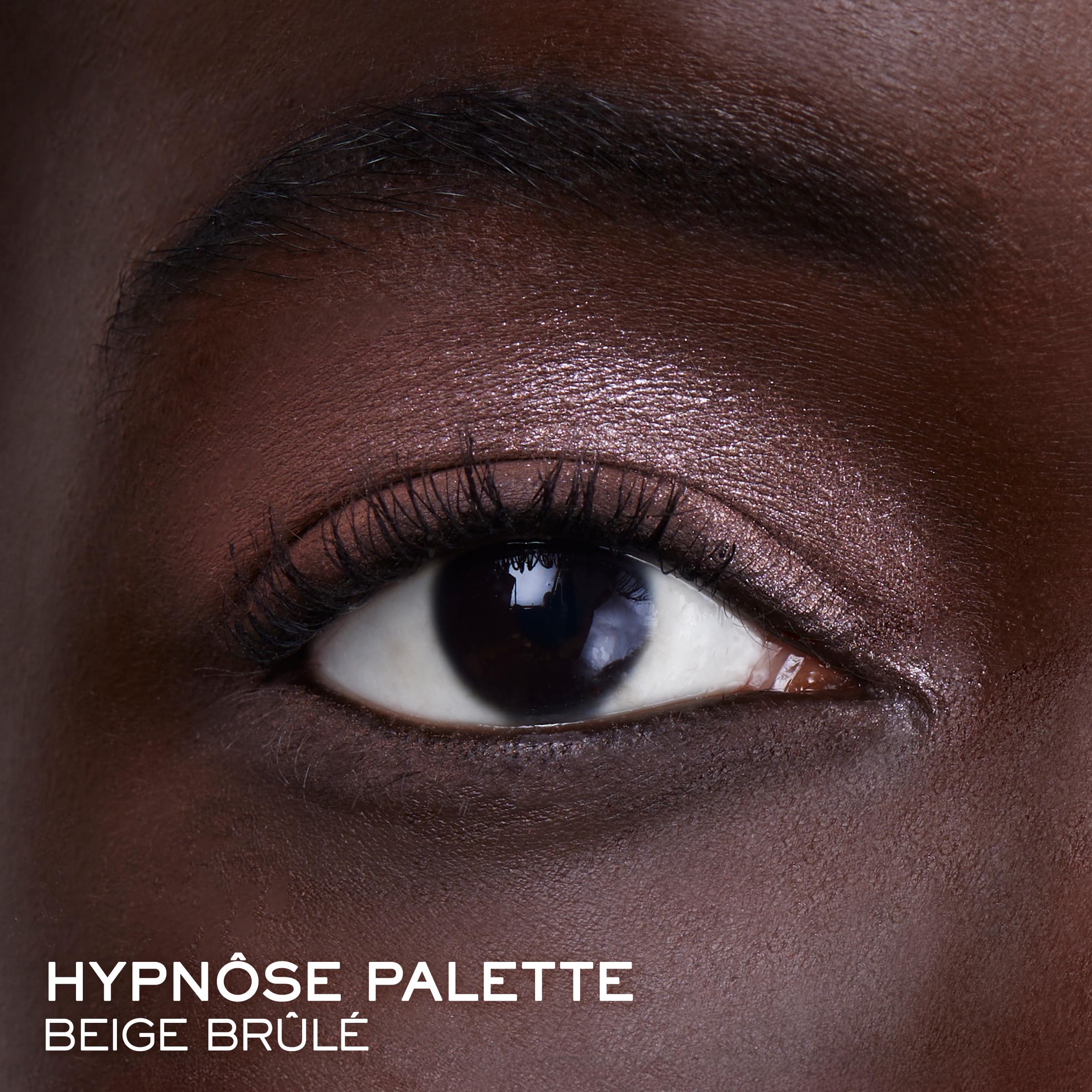 Palette Hypnôse Beige Brûlé avec teinte métallique lumineuse pour intensité légère.