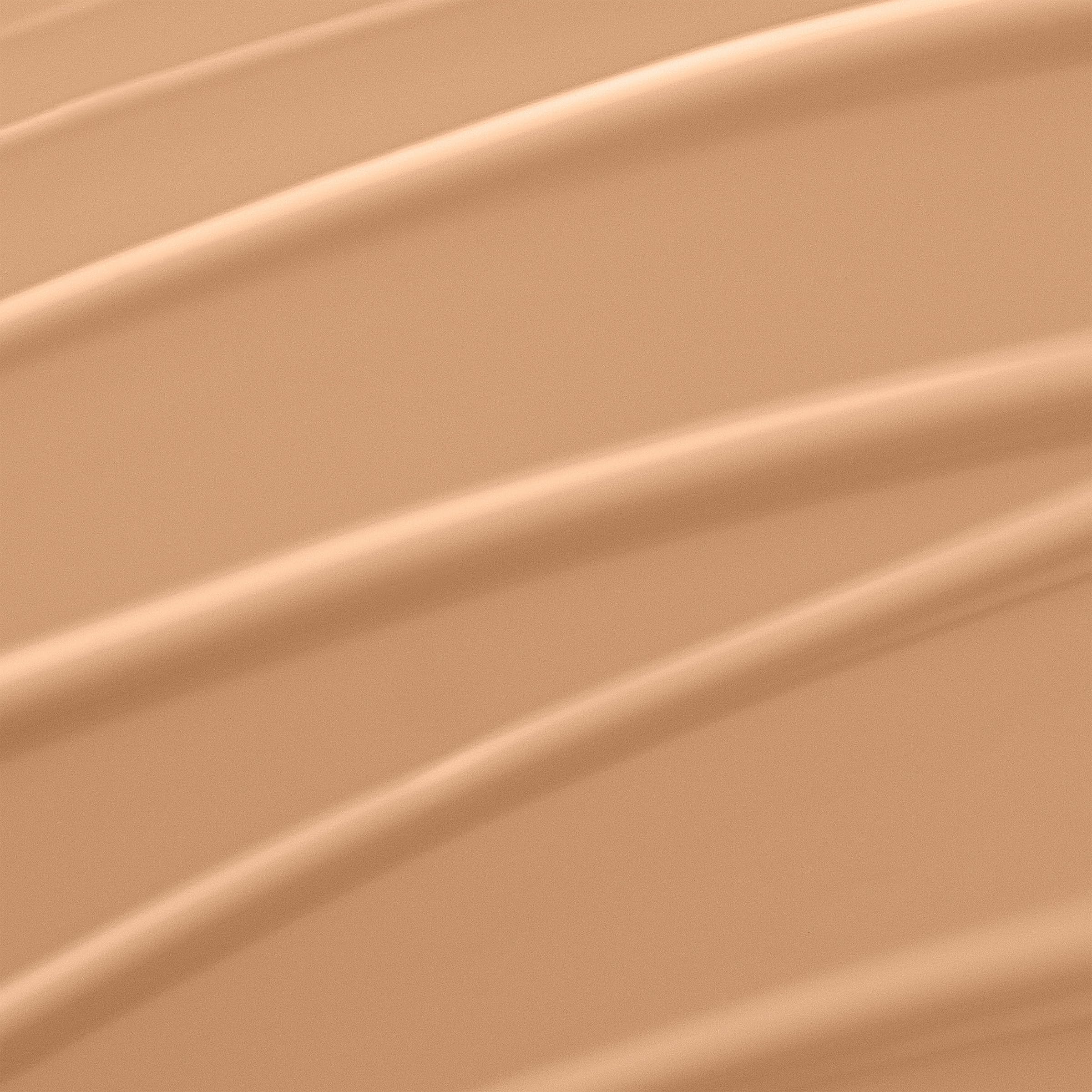 Texture légère du fond de teint offrant une couvrance modulable et homogène