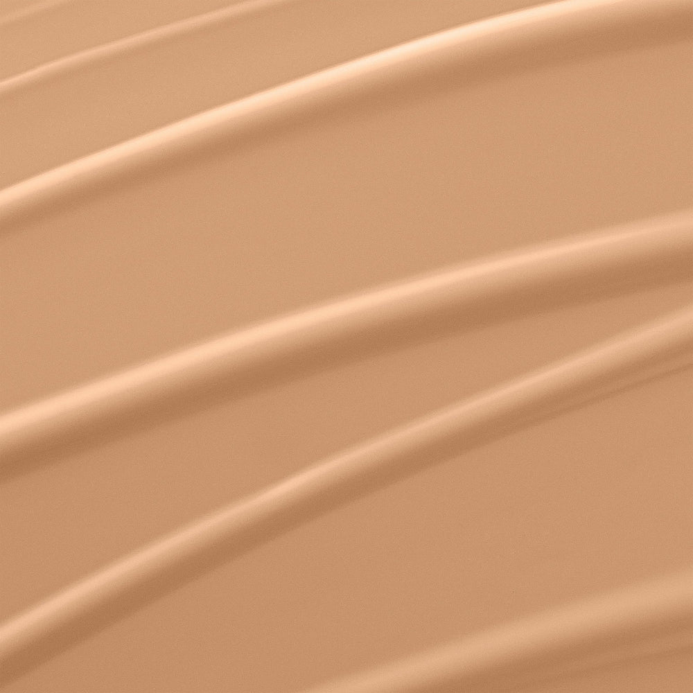 Texture légère du fond de teint offrant une couvrance modulable et homogène
