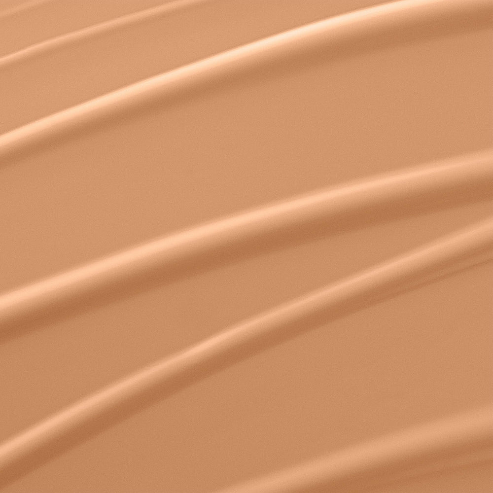 Lancôme Teint Renergie Lift – pompe satinée facilitant une application homogène.