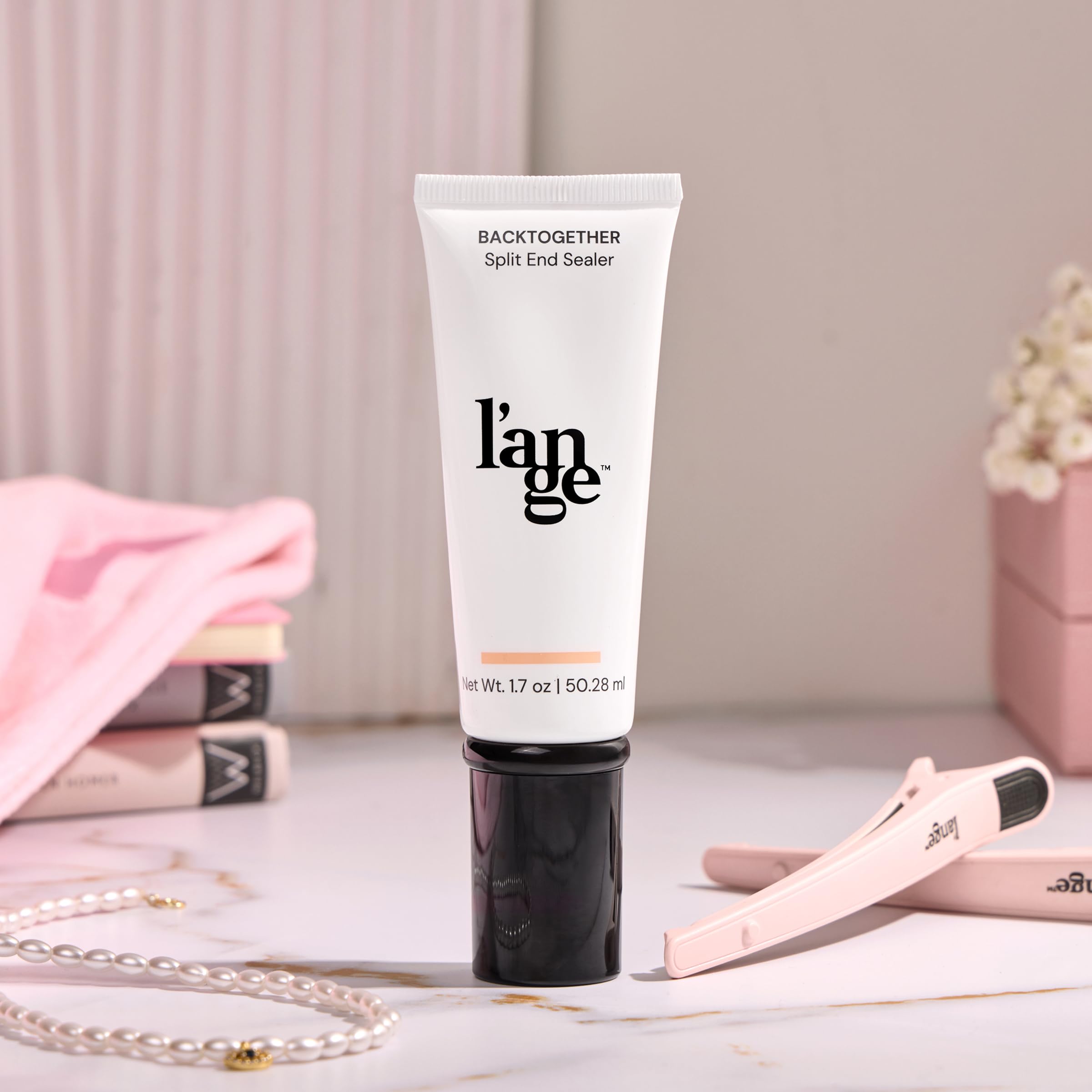 L'ANGE HAIR BackTogether – agit dès l'application pour prévenir la casse des pointes.