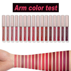 Langmanni rouges nude matte pigmentee pour un look naturel durable.