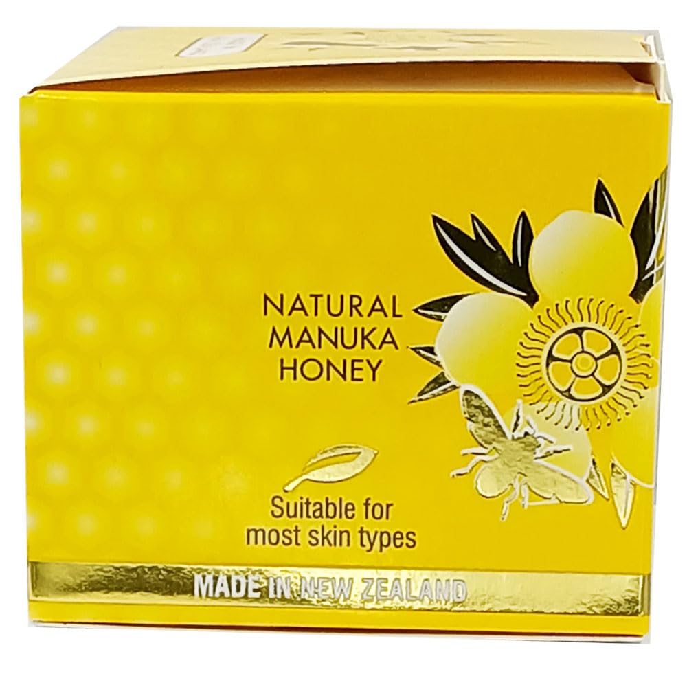 Application quotidienne de Lanoline Manuka Honey Skin Renew, peau nourrie.