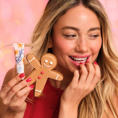 Lanolips 101 Pain d’épice — application sur les lèvres pour hydratation durable.