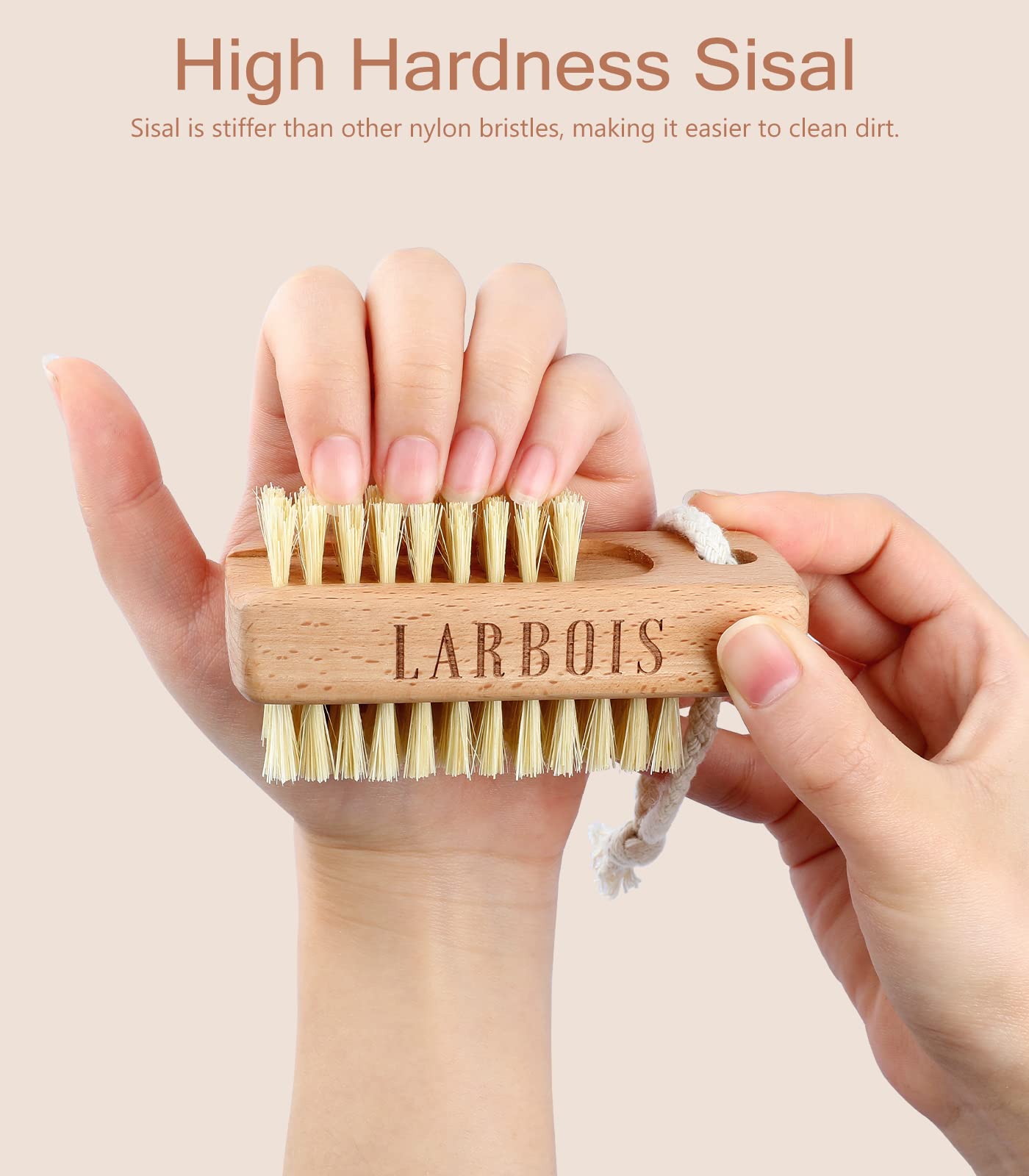 Larbois brosse à ongles bois naturel, nettoyage en douceur des ongles.