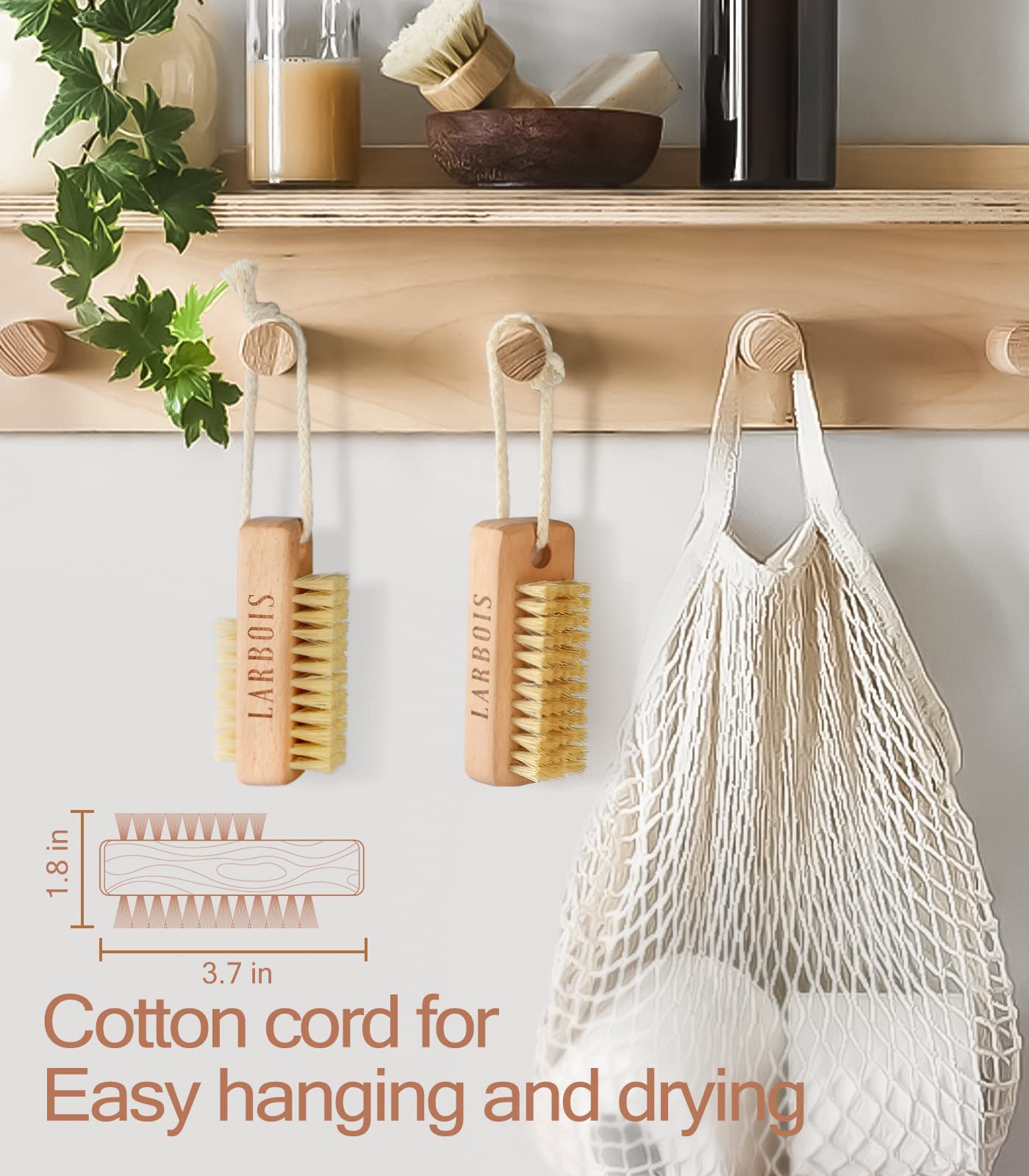 Larbois brosse polyvalente pour cuisine, salle de bains et atelier.