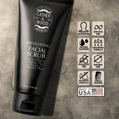 Texture naturelle de Lather & Wood pour une exfoliation efficace.