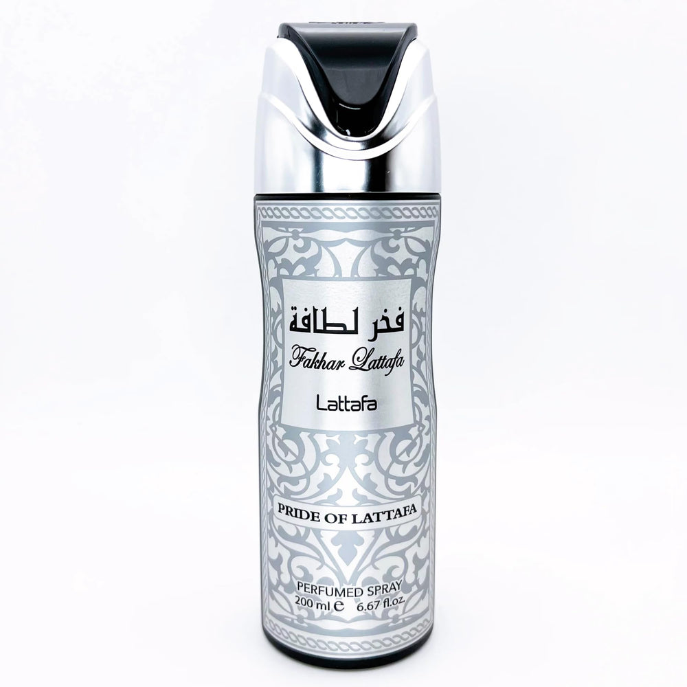 Lattafa Fakhar – Vaporisation précise et protection longue durée.