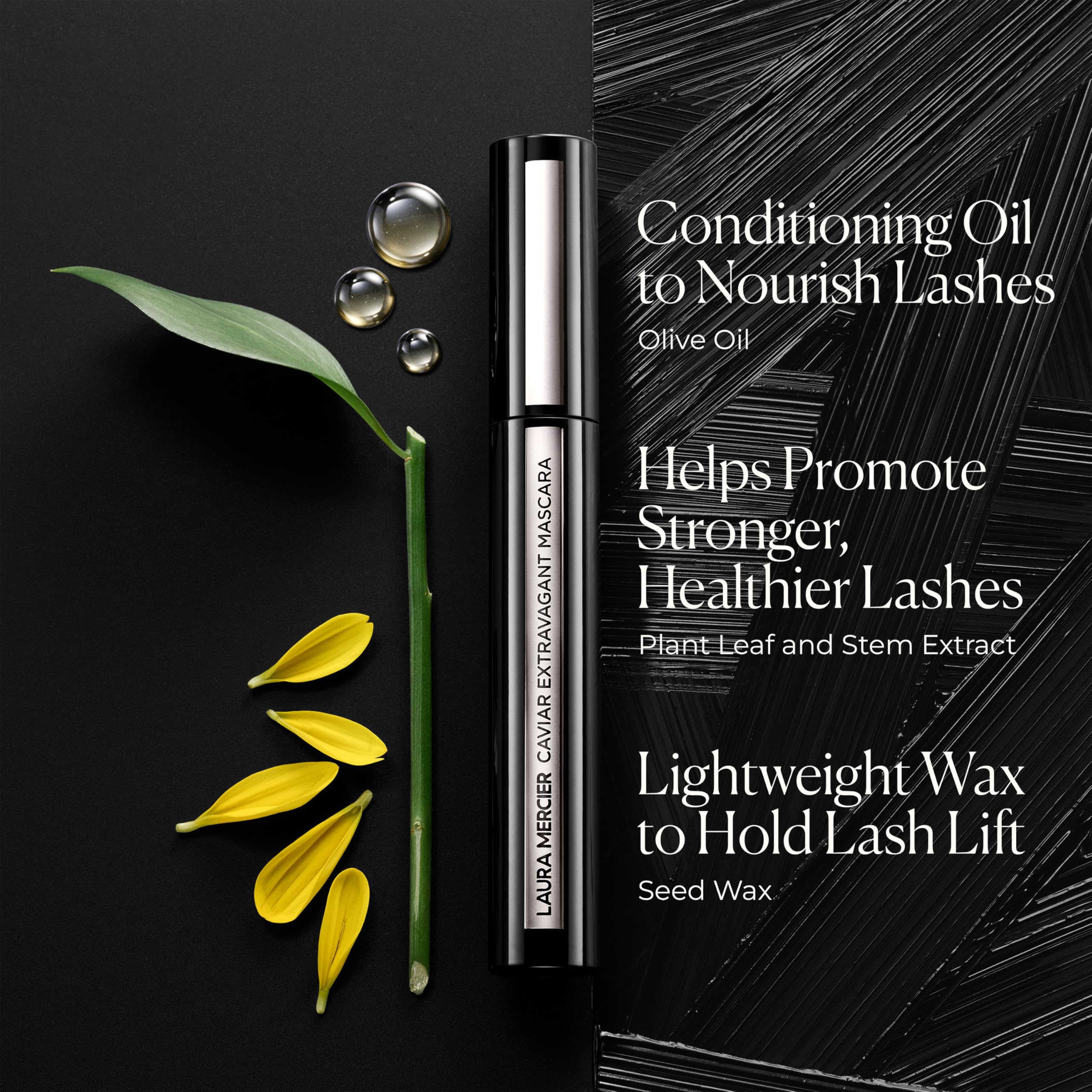 Laura Mercier Caviar Extravagant Mascara garantit une tenue modulable jusqu’à 24 heures sans bavures.