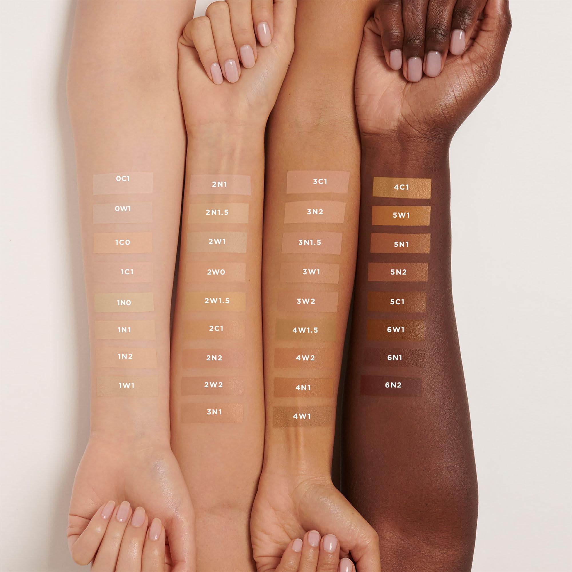 Laura Mercier Flawless Lumière couverture: teint plus uni et zones sèches mieux maîtrisées