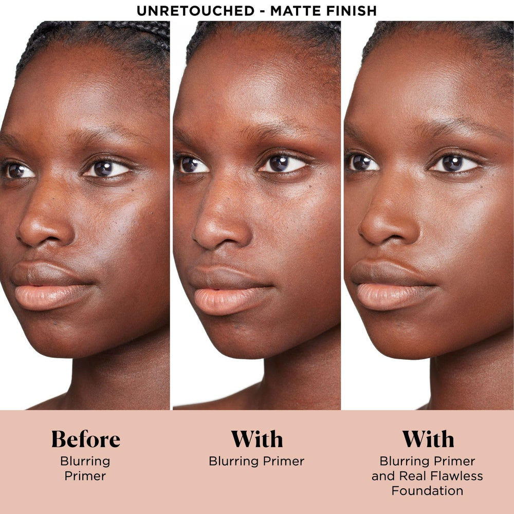 Laura Mercier Pure Canvas Primer prolonge la tenue du maquillage et floute les pores.
