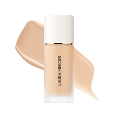 Laura Mercier Real Flawless, couche médiane, couvrance légère à moyenne et naturelle.