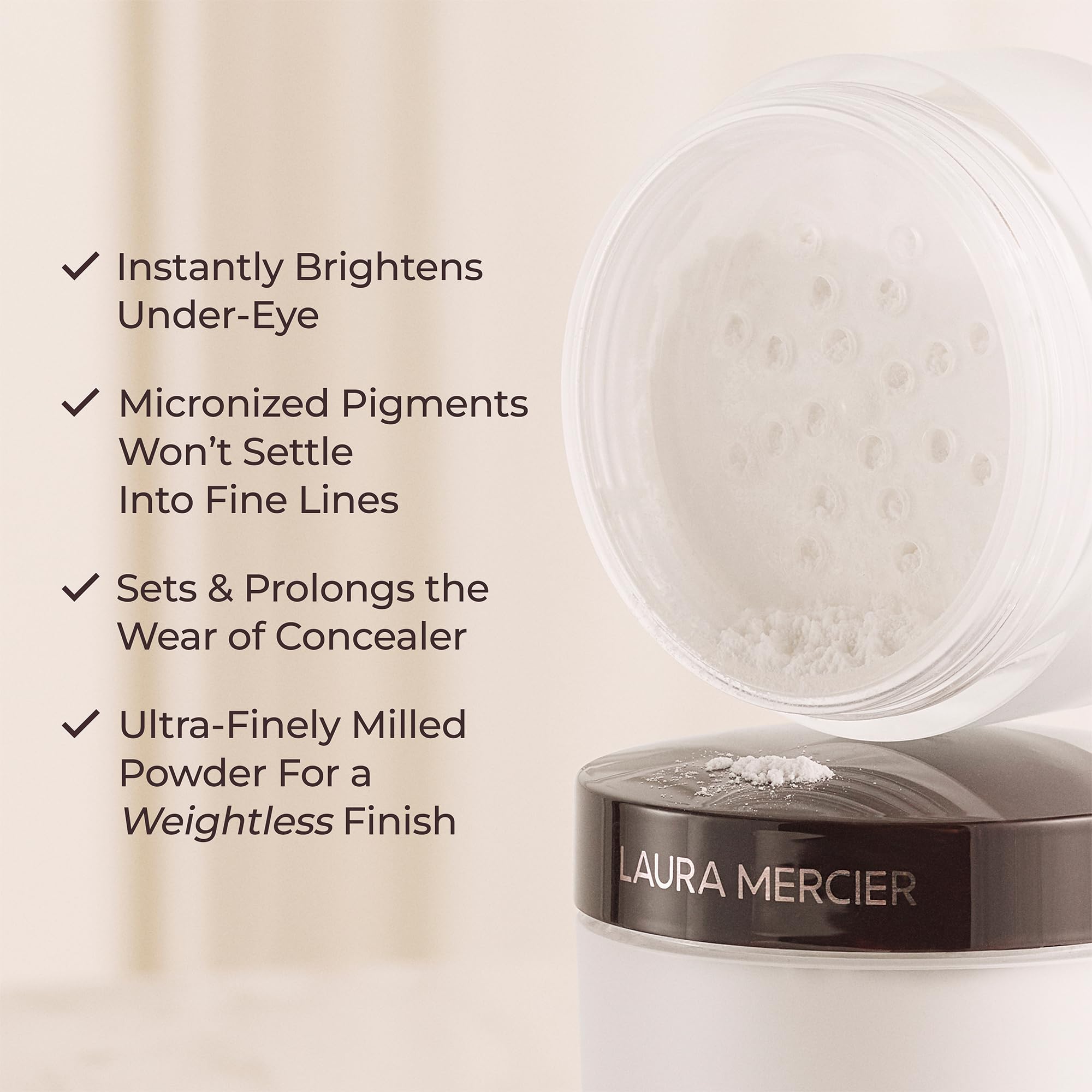 Laura Mercier Poudre Yeux texture légère fixe le correcteur sans surcharge.