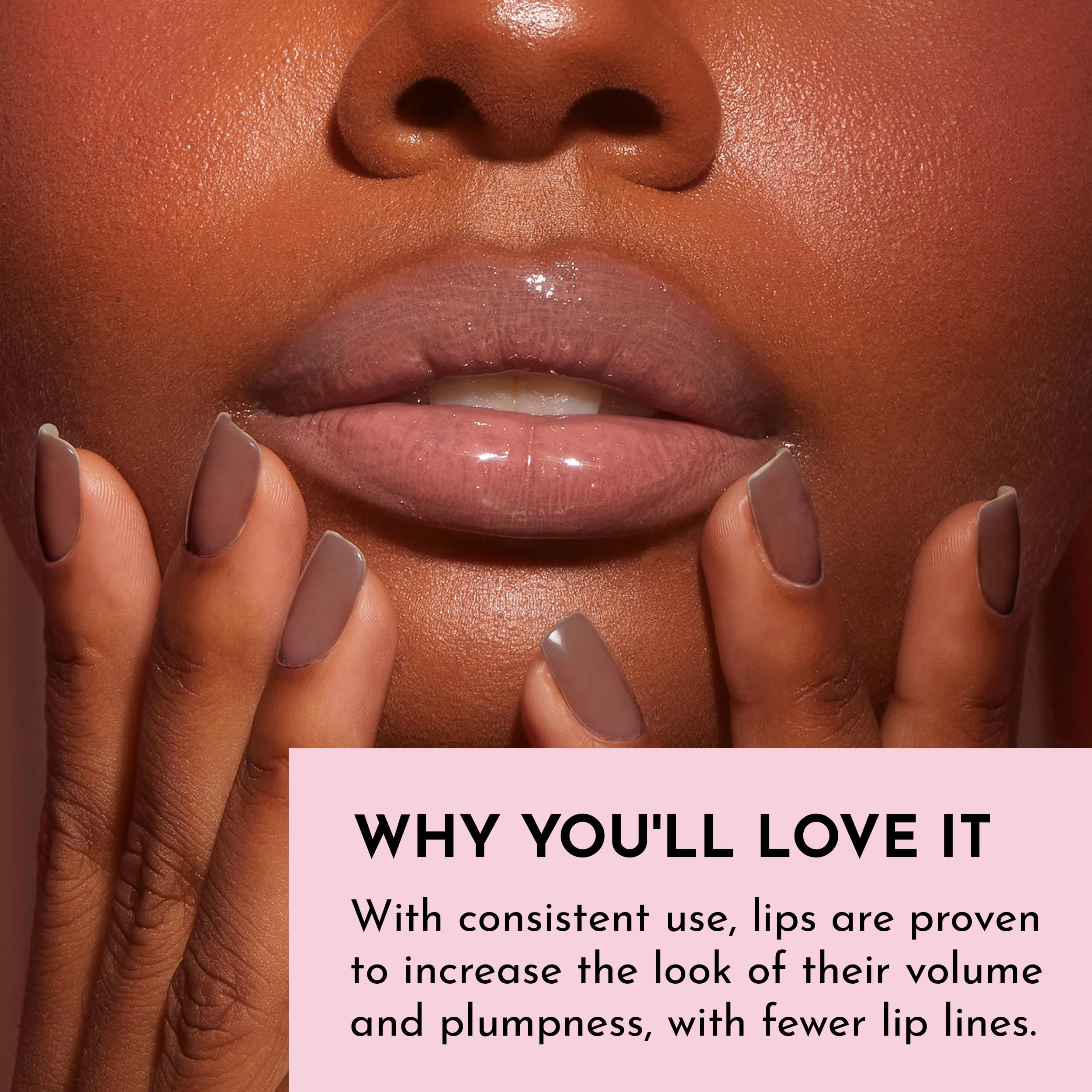 Focus sur la brillance du gloss Nudie sublimant le sourire.