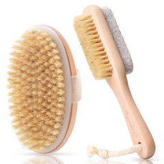 Lot Layuki : brosse corps et gomme-pieds double-face pour exfolier et nettoyer.