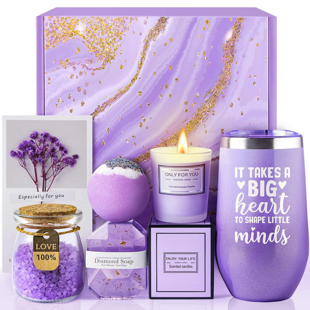 Panier LE CADEAU lavande avec bougie pour une ambiance apaisante.