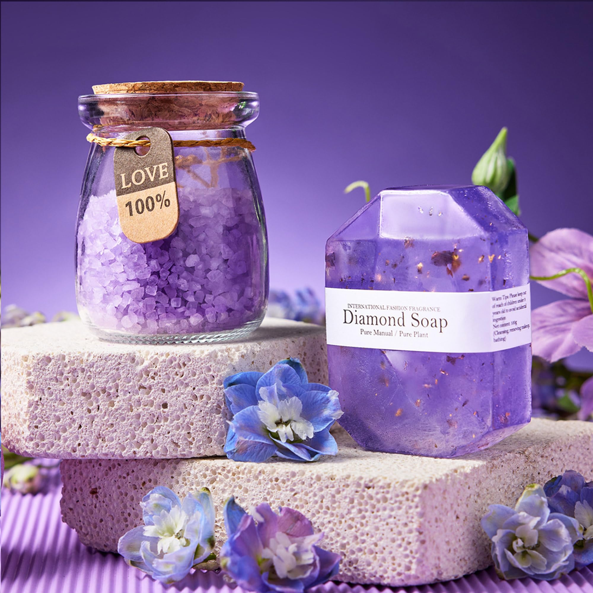 Savon lavande LE CADEAU, parfum délicat et douceur quotidienne.