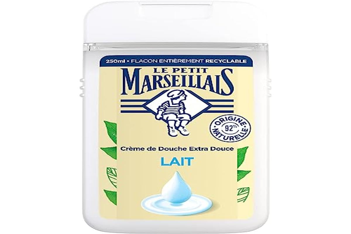 Le Petit Marseillais Crème douche lait Extra Douceur, texture veloutée pour la peau au quotidien