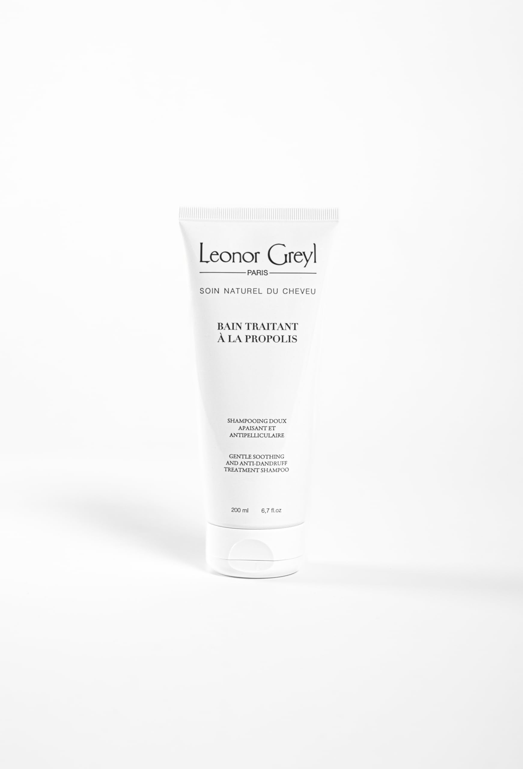 Crème aux Fleurs Leonor Greyl usage post-shampoing pour douceur et hydratation.