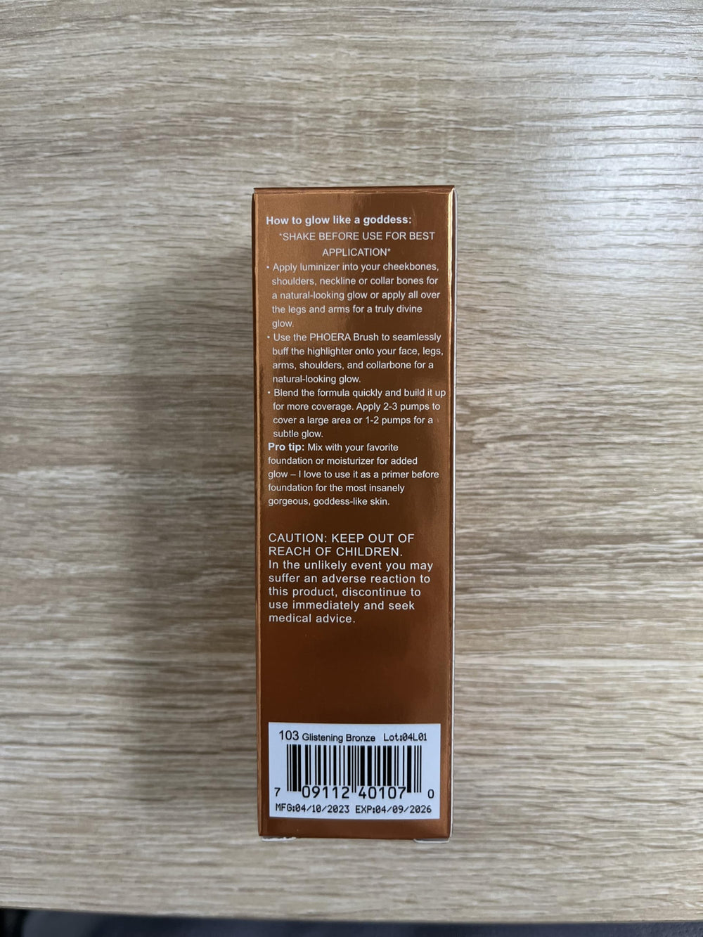 Lezero Huile Scintillante - Parfum subtil qui évolue pendant l'utilisation.