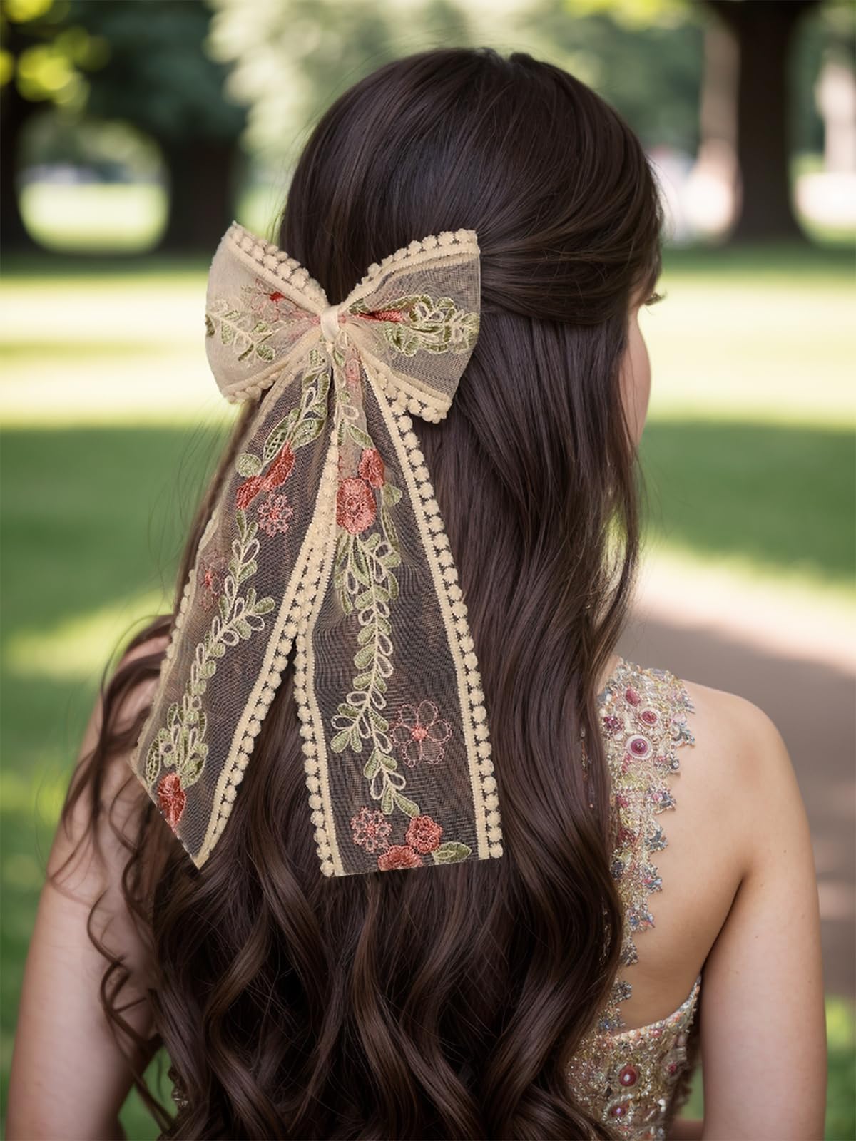 LFOUVRE Pinces cheveux dentelle beige fleurs, pratique et décoratif pour toutes occasions.