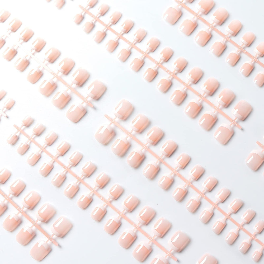 Ongles LIARTY à tailles 12 pour un ajustement naturel et personnalisable.