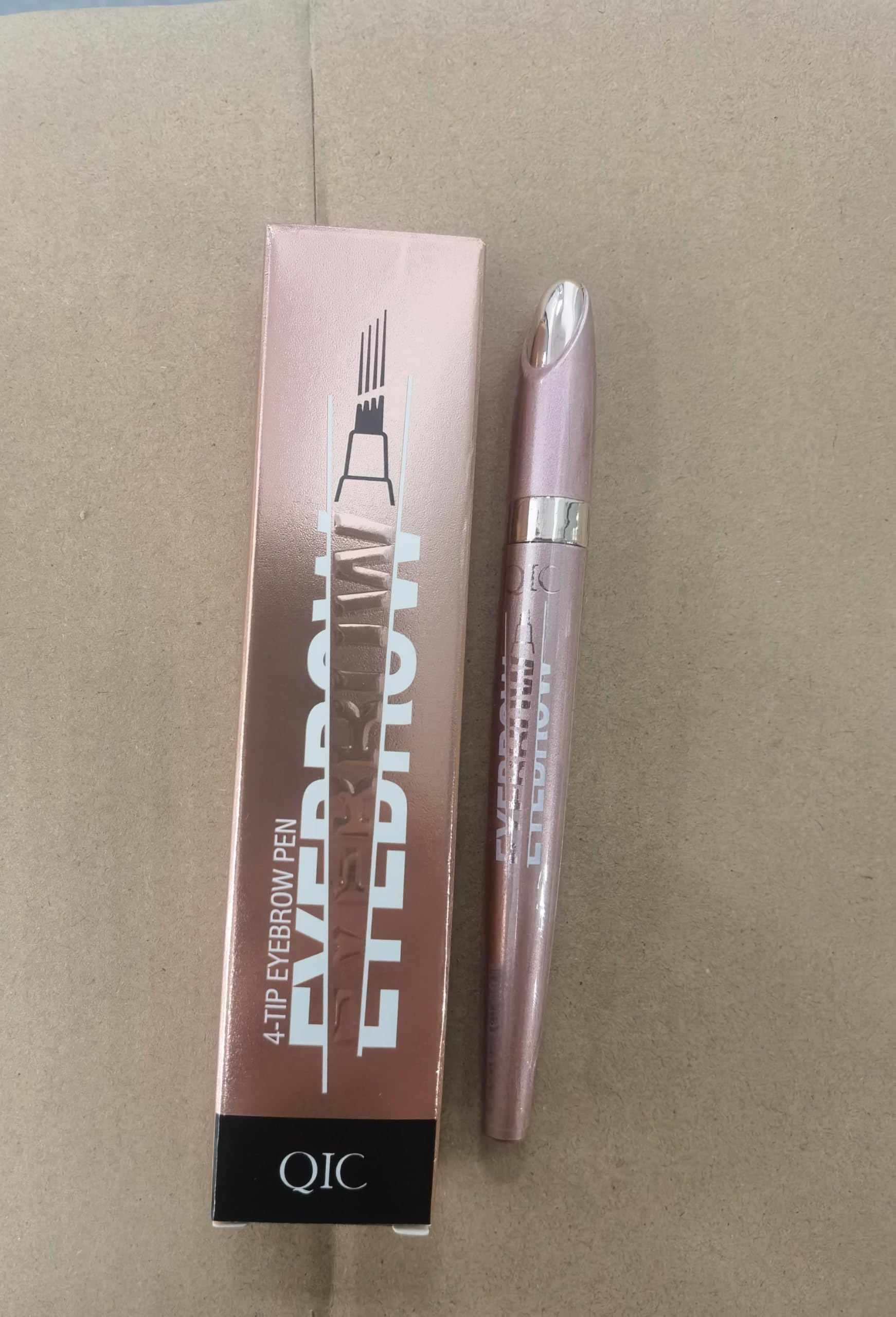 Liayozl Sourcils brun foncé adaptés à une teinte de cheveux foncés.
