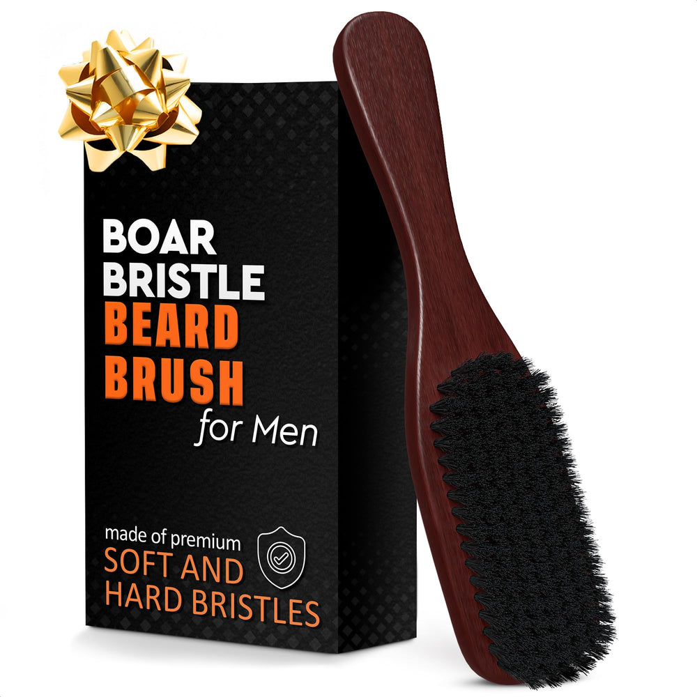 Brosse LIBERHAUS pour barbe avec poignée en bois, brossage précis et confortable.