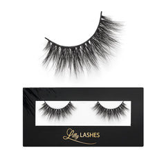 Lilly Lashes 3D Miami dans sa boîte luxueuse prête à l’emploi.