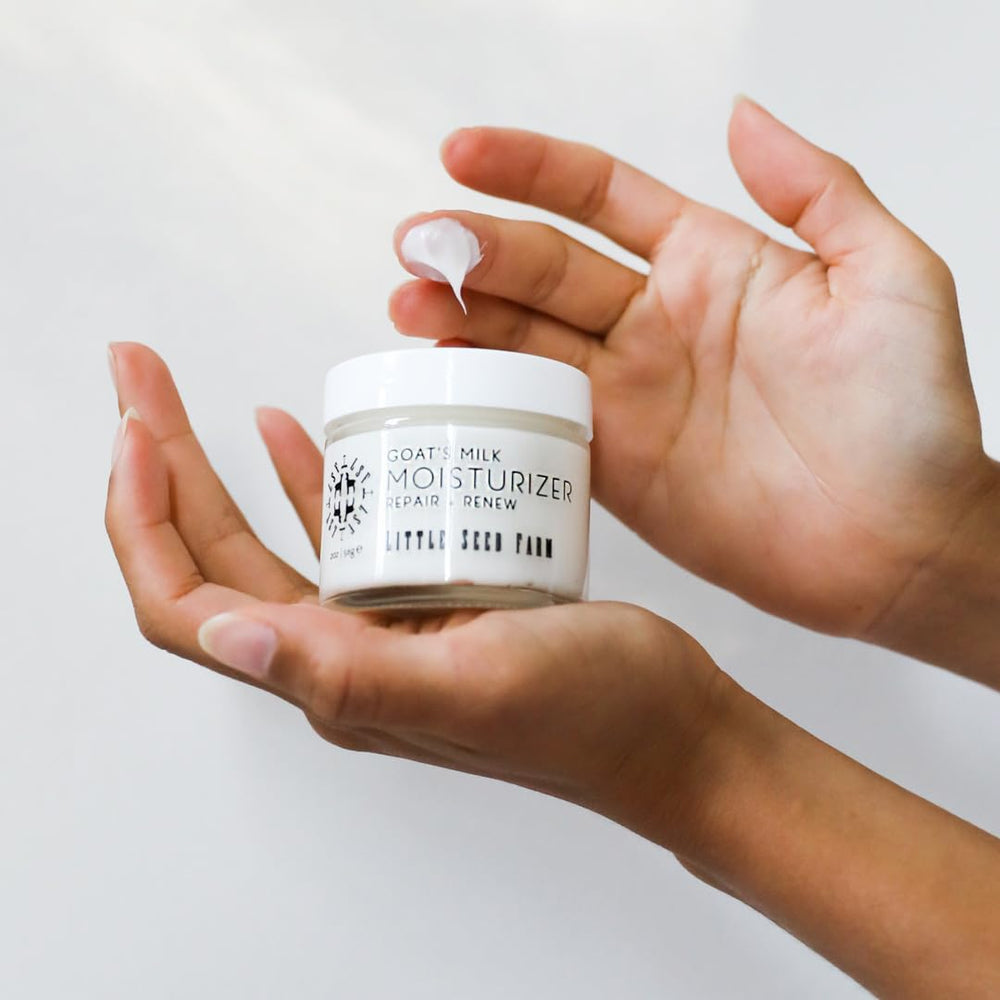 Ingrédients naturels: aloé et vitamine E pour nourrir et apaiser.