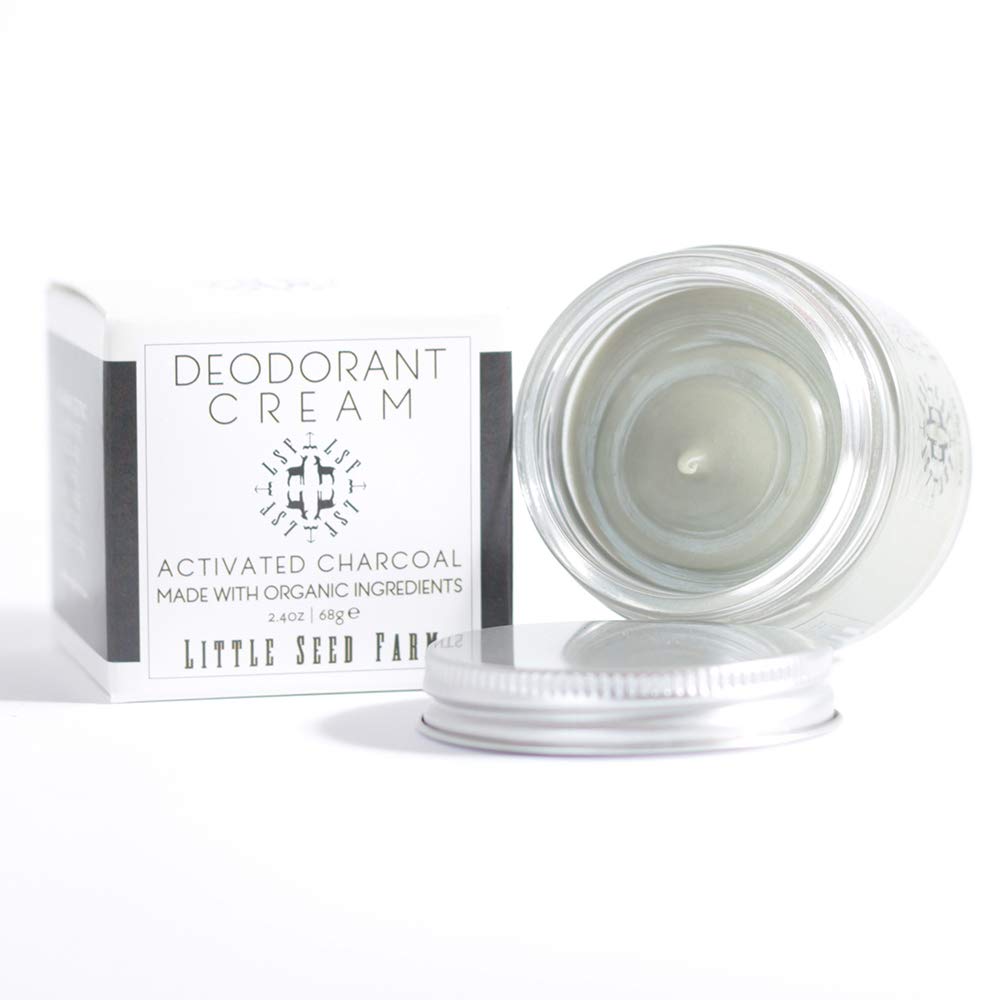 Cuillère en bois offerte avec le déodorant crème Little Seed Farm.