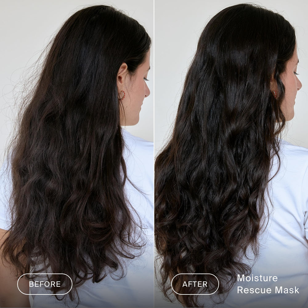Application sous douche du masque Living Proof pour hydrater les cheveux.
