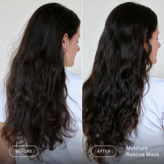 Application sous douche du masque Living Proof pour hydrater les cheveux.