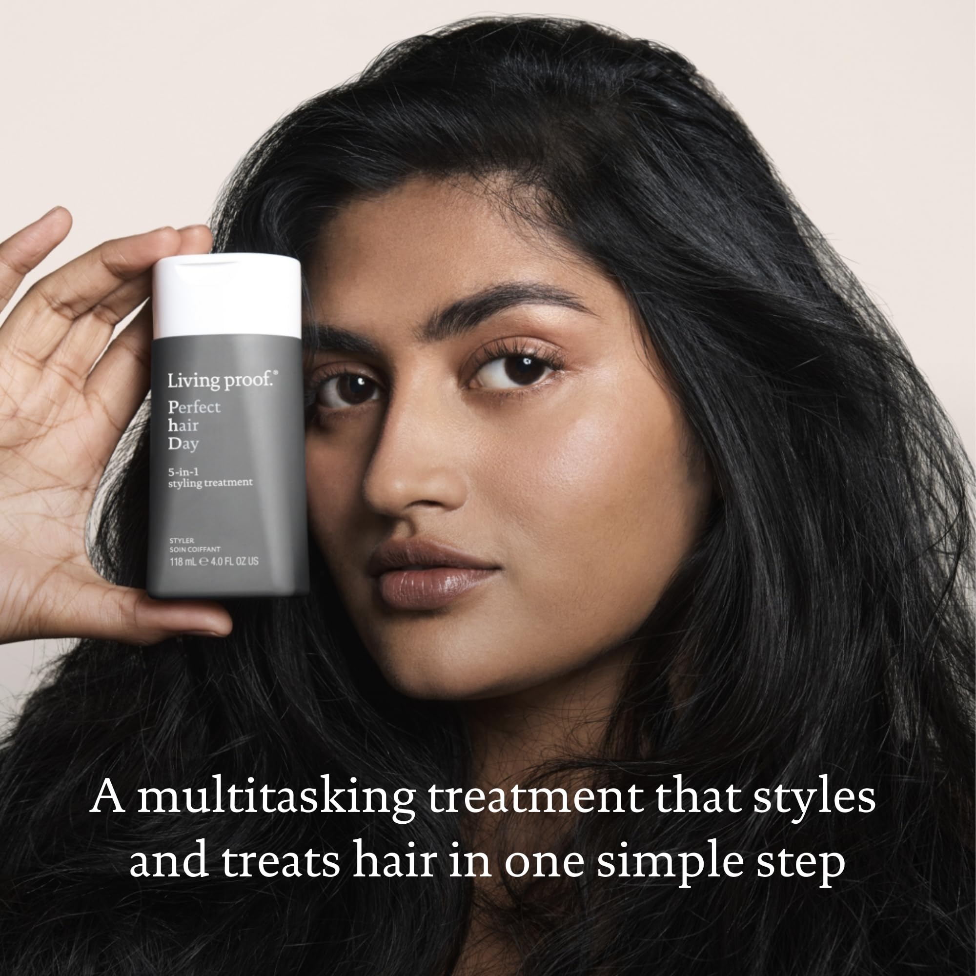 Living Proof Protection-chaleur 450°F protège les cheveux lors du coiffage.
