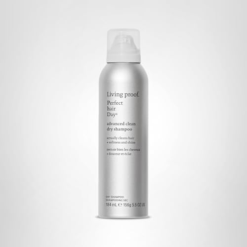Living Proof Shampoing Sec rafraîchit rapidement tout en préservant le style.