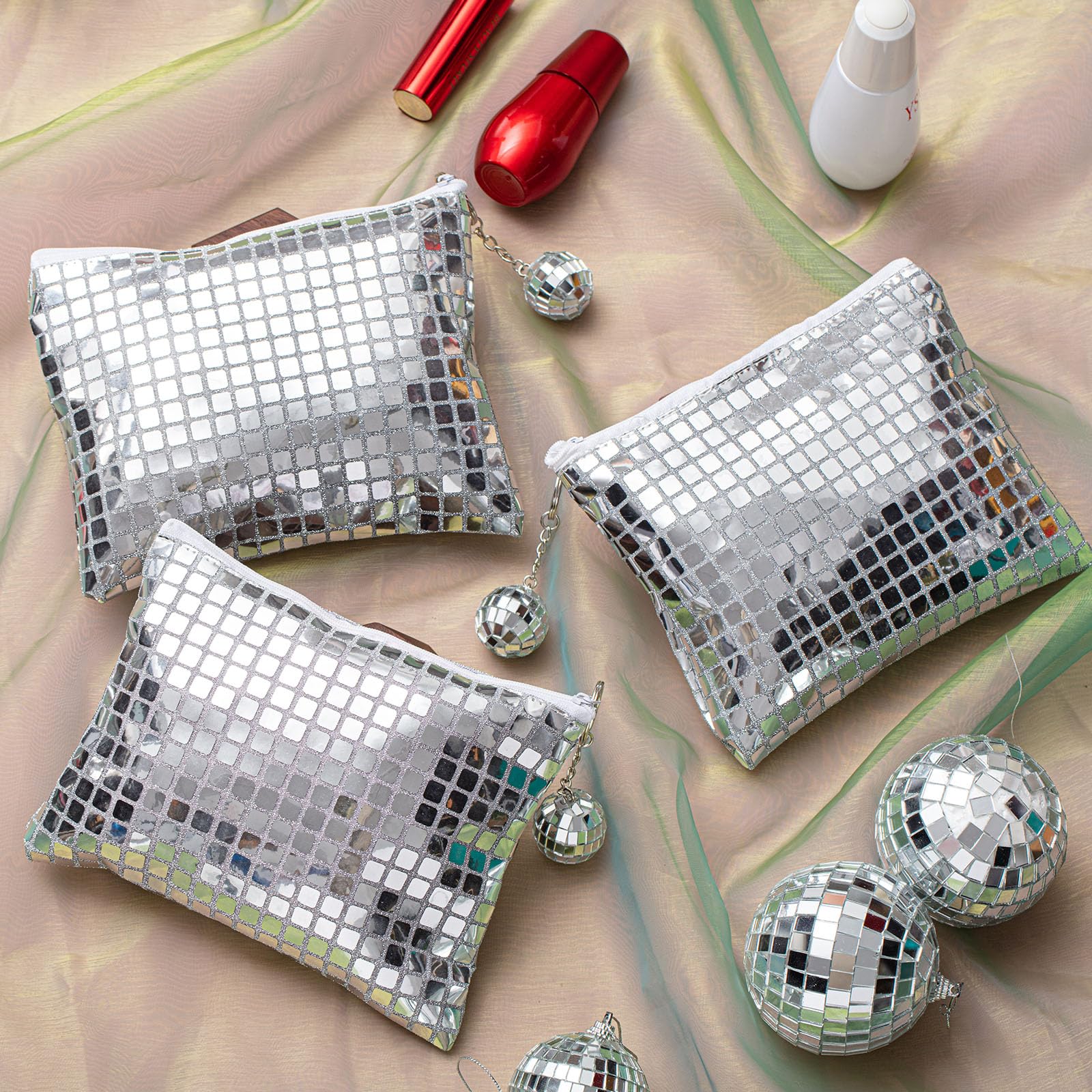 Locmeo-pochette-maquillage-disco-portable: pochette maquillage compacte et pratique.