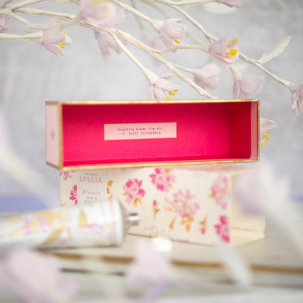 LOLLIA Breath texture riche mais rapidement absorbée