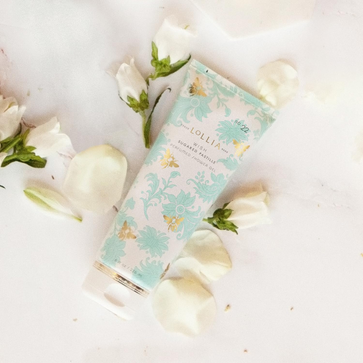 LOLLIA Wish Gel Douche Hydratation renouvellante, formule nourrissante pour peau.