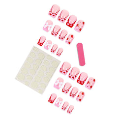 Ongles Lomxene Valentine style artistique prêt pour les photos.
