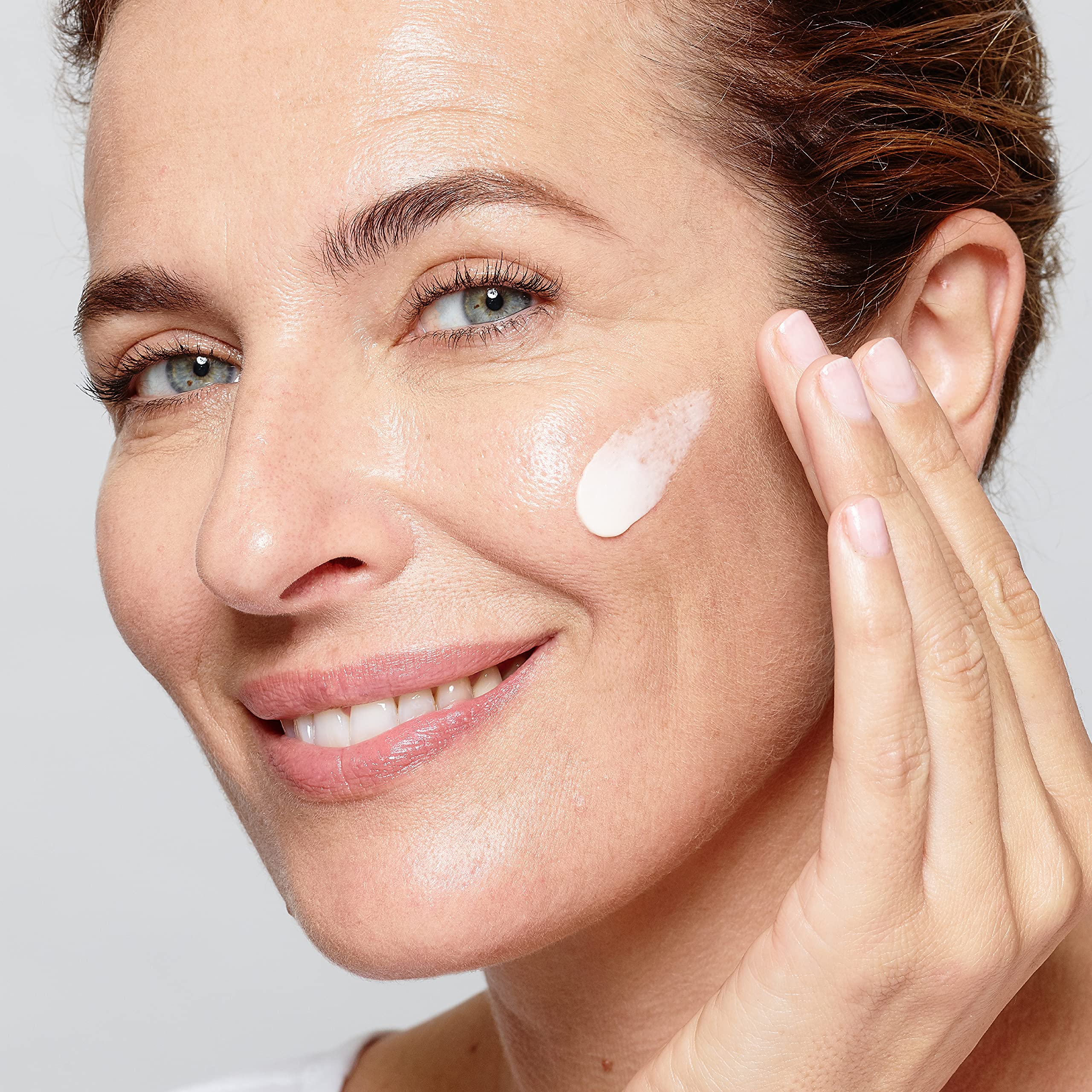 L'Oreal Paris Age Perfect Collagen Expert paraben-free badge visible on packaging