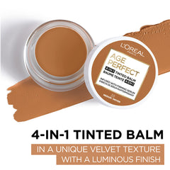Finition teint matte adaptée peau grasse pour un rendu naturel.