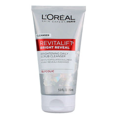 L'Oreal Paris Revitalift Bright Cleaner application in routine
