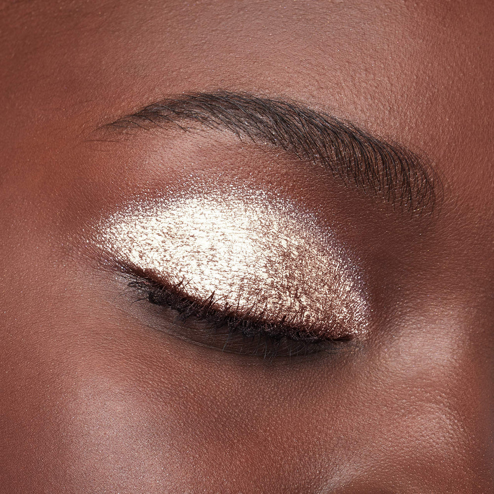 L'Oreal Paris Brilliant Eyes quick-dry lightweight formula feels comfortable