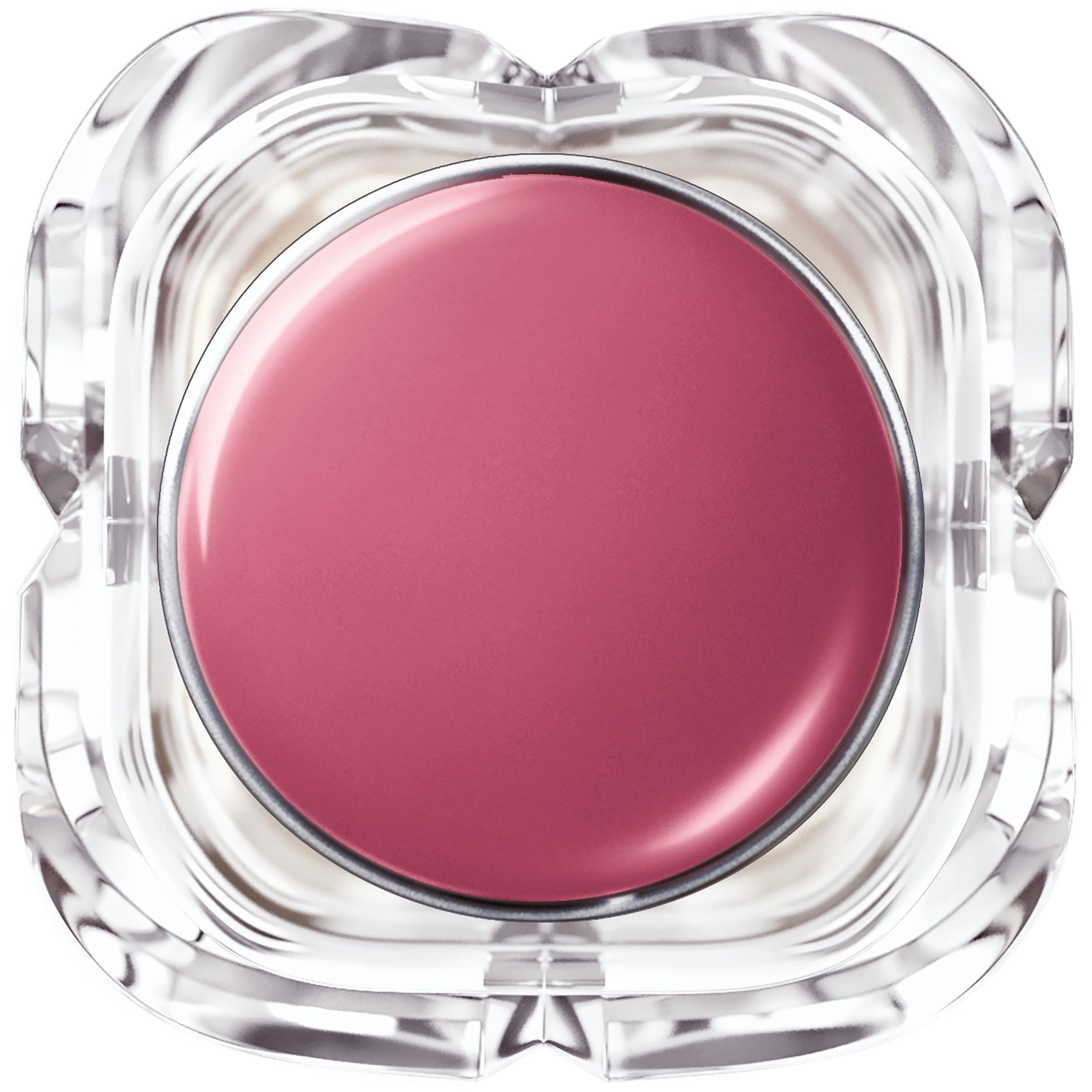 Port recommandée avec Colour Riche Shine et contour net grâce au crayon.